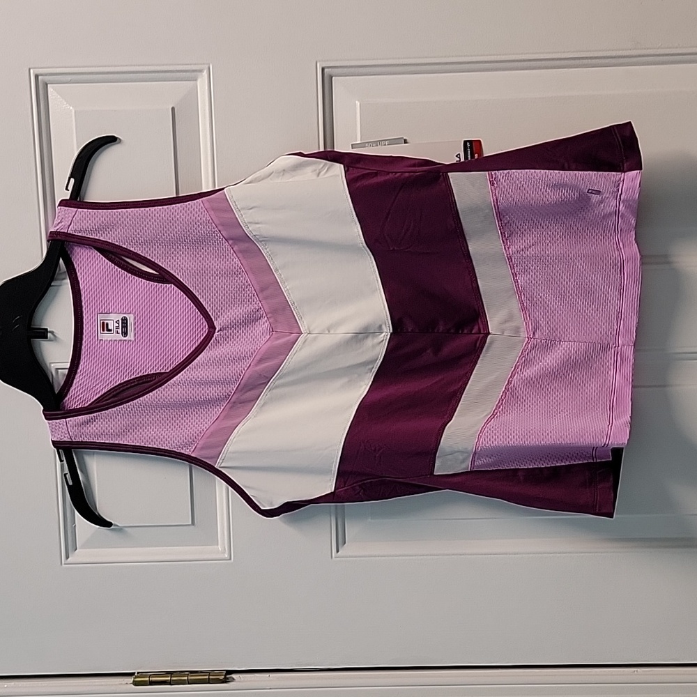 NWT Women's size XL Fila tennis tank